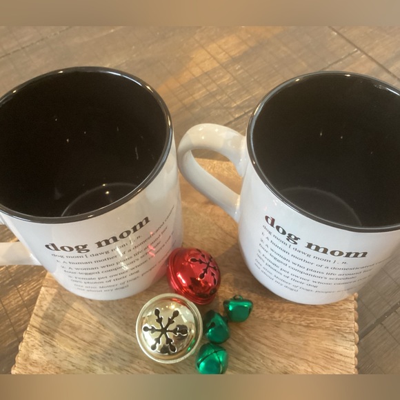 🐾Set of 2 Dog Mom Mugs Francesca’s NWT - Picture 4 of 5